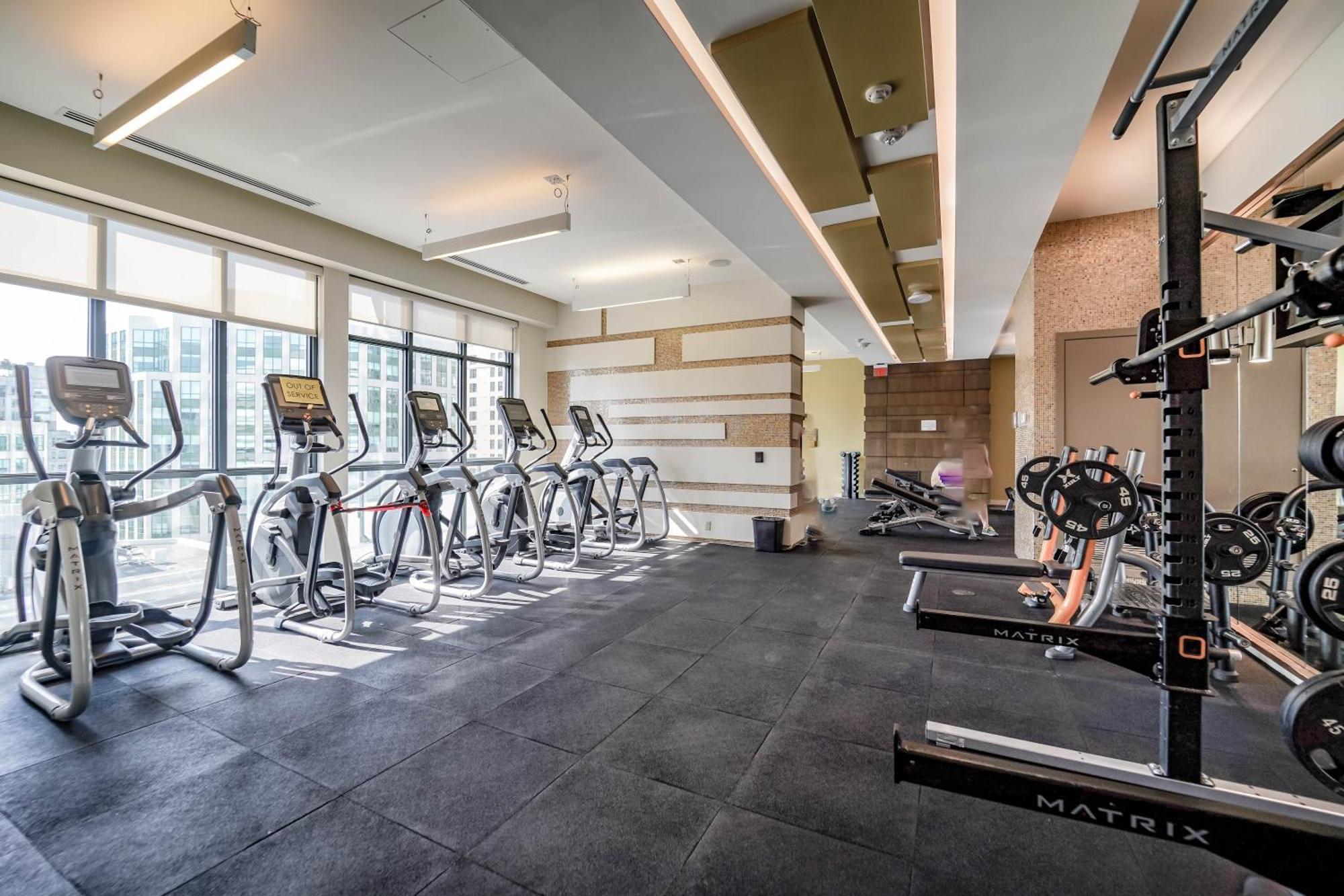 Chol Furnished Suites Heart Of Downtown Toronto, 2 Beds, Free Parking, Cn Tower View Exterior foto