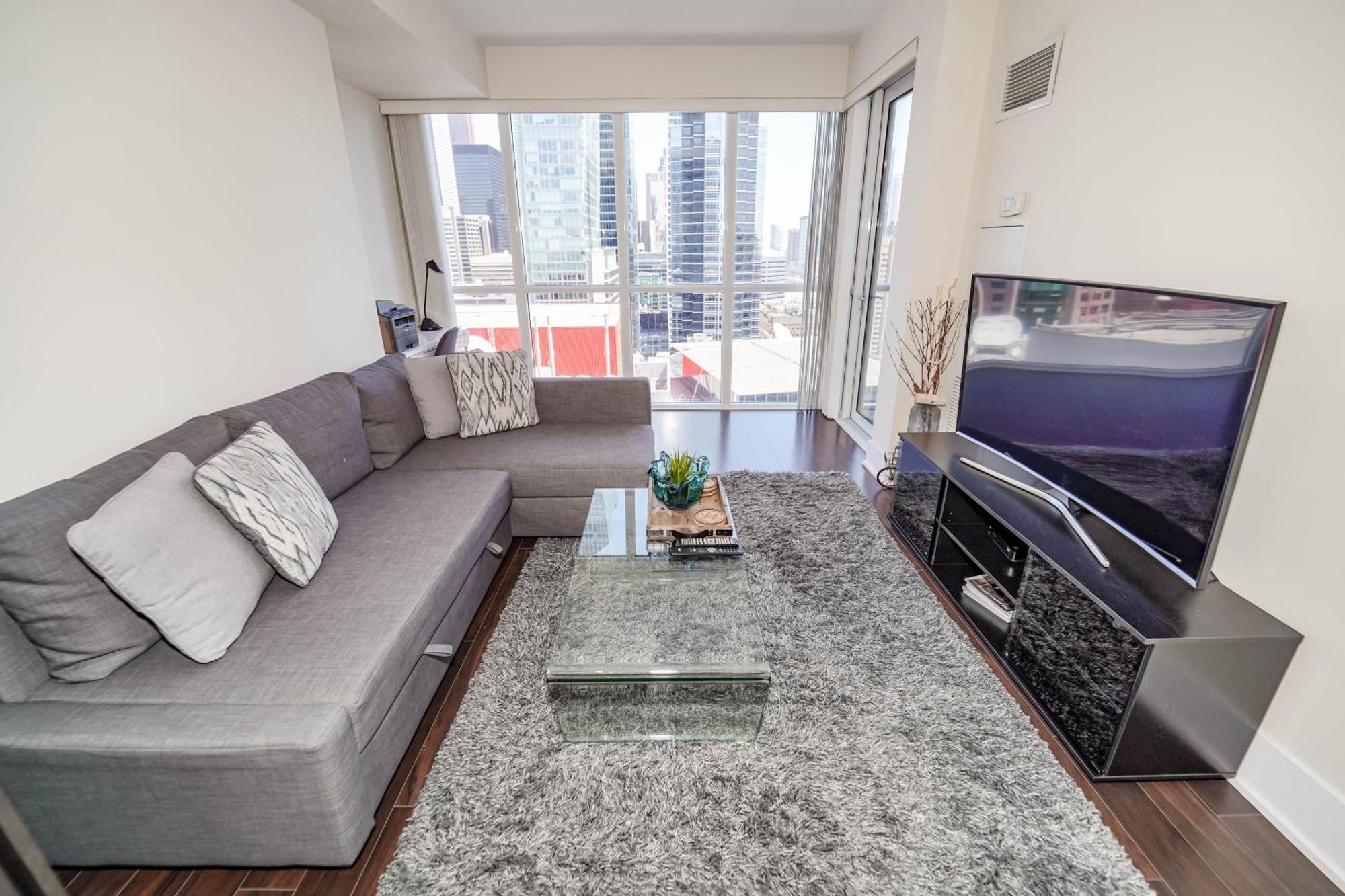Chol Furnished Suites Heart Of Downtown Toronto, 2 Beds, Free Parking, Cn Tower View Exterior foto