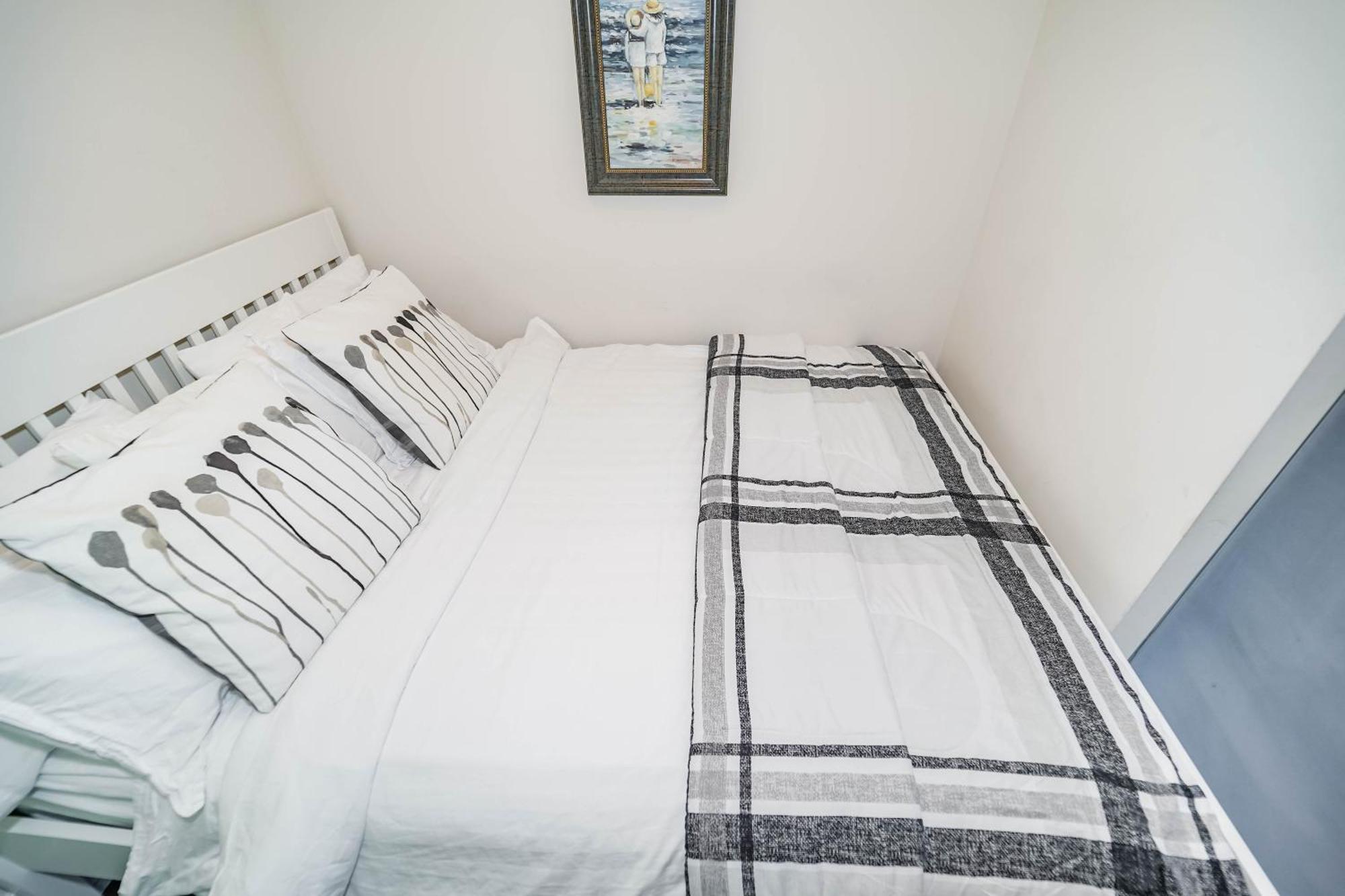 Chol Furnished Suites Heart Of Downtown Toronto, 2 Beds, Free Parking, Cn Tower View Exterior foto
