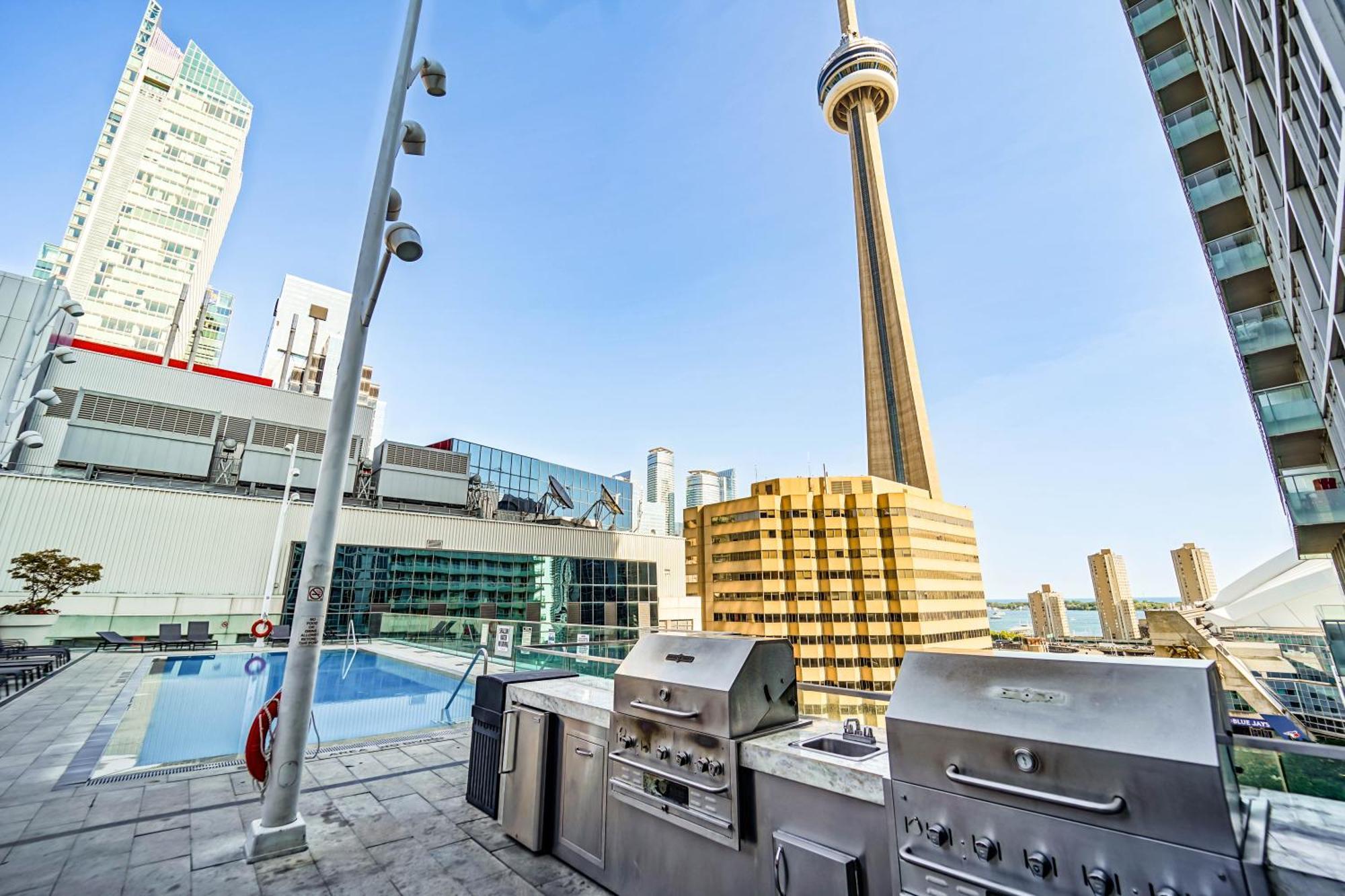 Chol Furnished Suites Heart Of Downtown Toronto, 2 Beds, Free Parking, Cn Tower View Exterior foto
